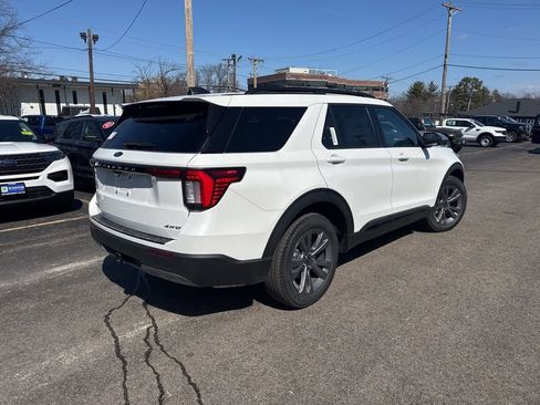 New 2026 Ford Explorer Active w/ Active Comfort Package AWD/4WD image 6