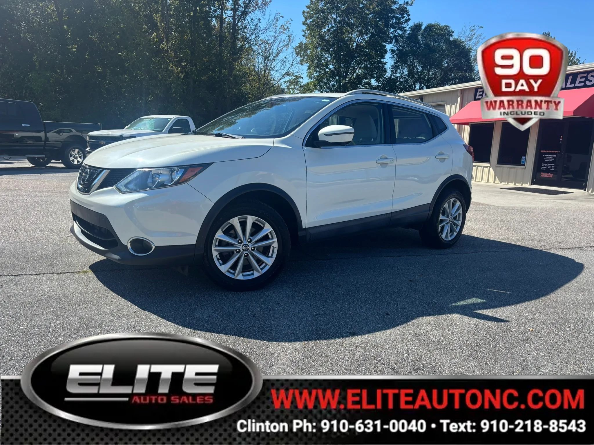 Used 2019 Nissan Rogue Sport SV w/ Technology Package AWD/4WD image 1