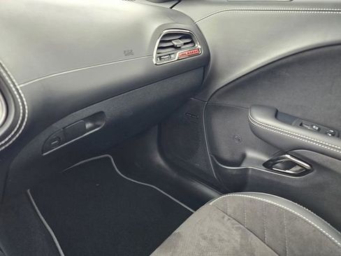 Used 2023 Dodge Challenger SRT Hellcat RWD image 25