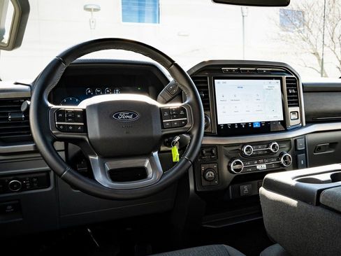 Used 2024 Ford F150 XLT w/ Tow/Haul Package image 4