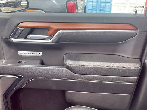 Used 2022 GMC Sierra 1500 Denali AWD/4WD image 15