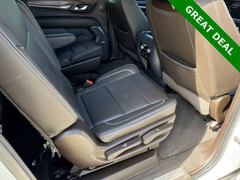 Used 2022 GMC Yukon XL Denali w/ Denali Ultimate Package image 37