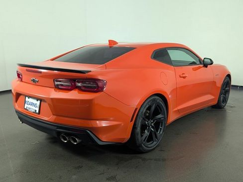 Used 2020 Chevrolet Camaro LT image 7