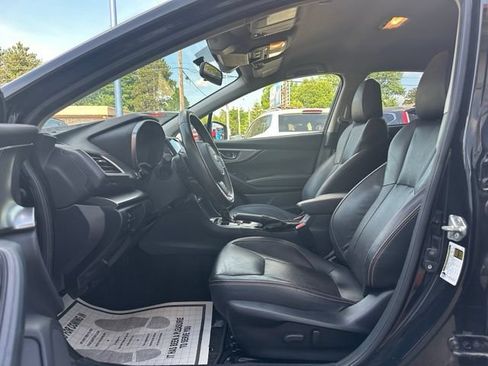 Used 2023 Subaru Crosstrek 2.5i Limited AWD/4WD image 10
