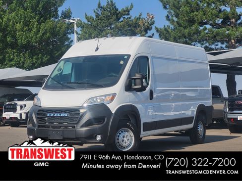 Used 2026 RAM ProMaster 2500 w/ Convenience Group FWD image 1
