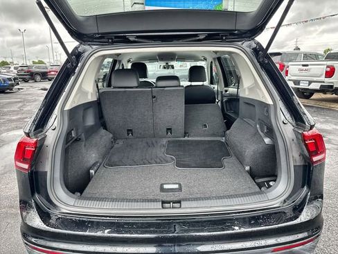 Used 2019 Volkswagen Tiguan SE AWD/4WD image 19