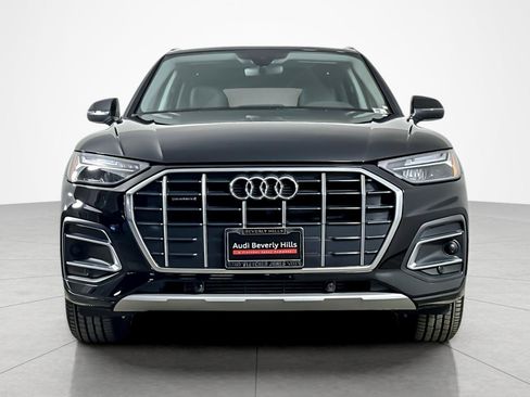 Used 2023 Audi Q5 2.0T Premium w/ Convenience Package image 8