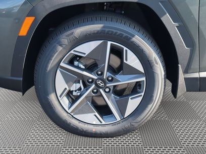 New 2025 Hyundai Tucson SEL