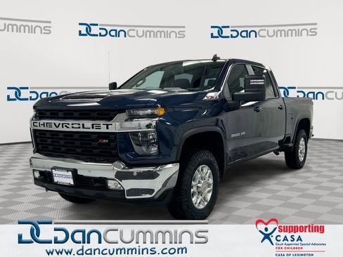 Used 2021 Chevrolet Silverado 2500 LT w/ Convenience Package image 1