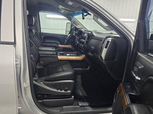 Used 2015 Chevrolet Silverado 2500 LTZ w/ Duramax Plus Package image 9