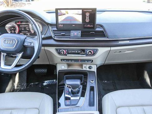 Used 2022 Audi Q5 2.0T Premium Plus image 13