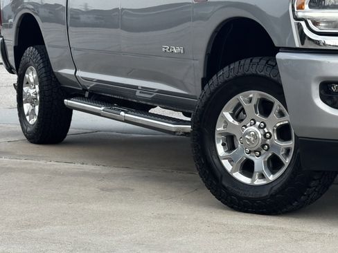 Used 2024 RAM 2500 Laramie image 12