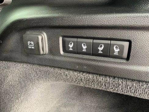 Used 2021 Jeep Grand Cherokee L Overland w/ Luxury Tech Group IV image 6