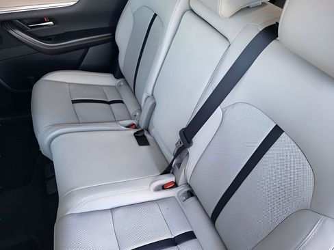 Used 2025 MAZDA CX-90 Plug-In Hybrid w/Premium Sport image 29