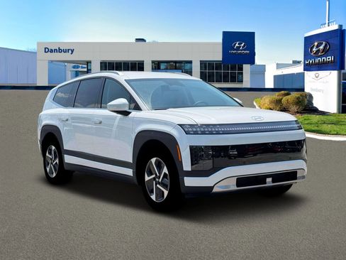 New 2026 Hyundai Ioniq 9 S image 11