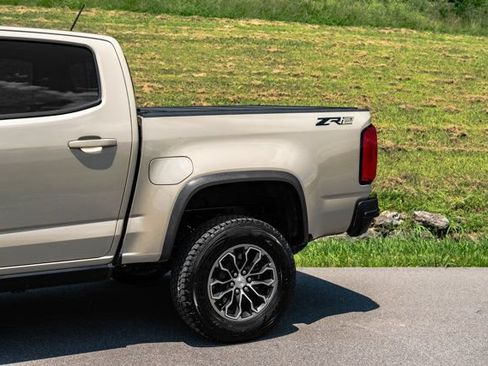 Used 2022 Chevrolet Colorado ZR2 AWD/4WD image 11