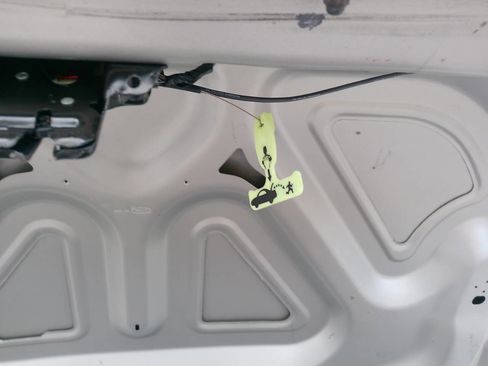 Used 2005 Mercury Grand Marquis LS image 33