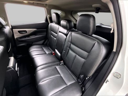 Used 2017 Nissan Murano SV w/ Premium Plus Package FWD image 19