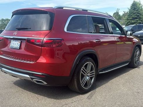 Certified 2024 Mercedes-Benz GLS 450 4MATIC image 4