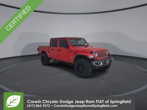 Certified 2020 Jeep Gladiator Overland AWD/4WD image 8