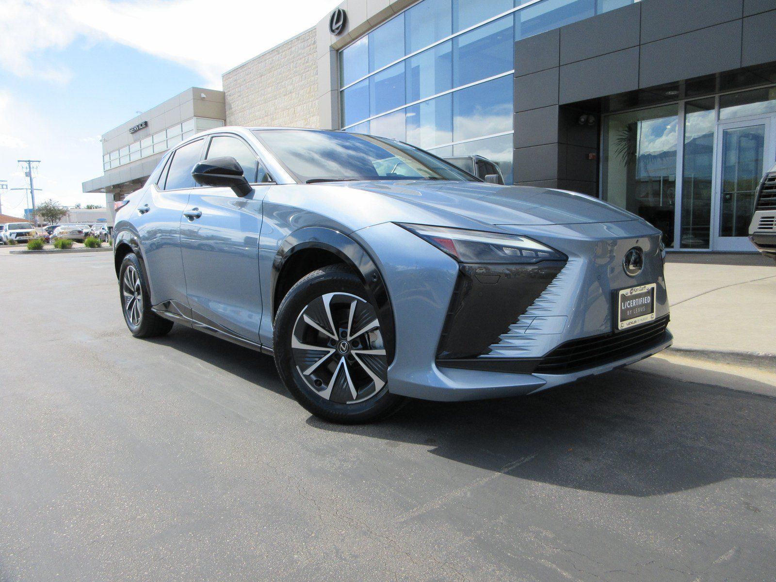 Used 2023 Lexus RZ 450e Premium w/ Technology Package AWD/4WD image 13