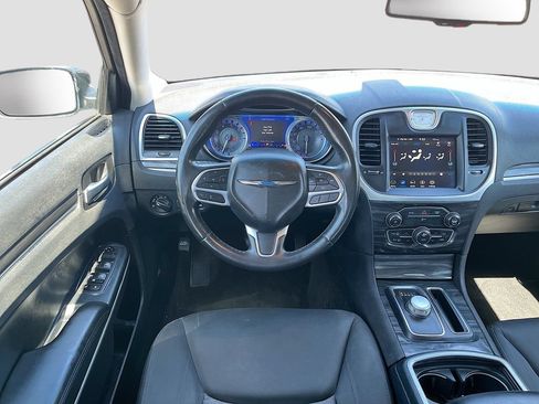 Used 2020 Chrysler 300 Touring w/ Sport Appearance Package RWD image 20
