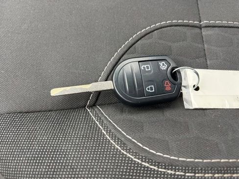 Used 2017 Ford Fiesta SE w/ Equipment Group 201A image 32