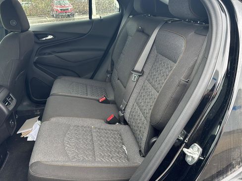 Used 2024 Chevrolet Equinox LT image 12