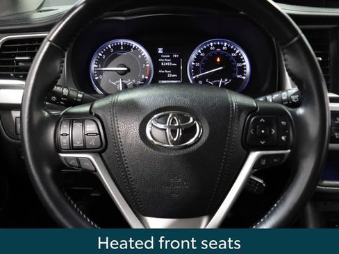 Used 2018 Toyota Highlander SE AWD/4WD image 20