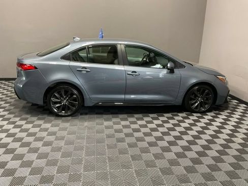 Used 2024 Toyota Corolla SE FWD image 7