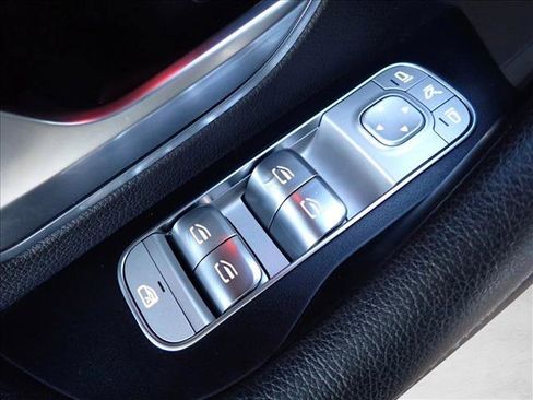 Used 2020 Mercedes-Benz GLE 450 4MATIC image 15