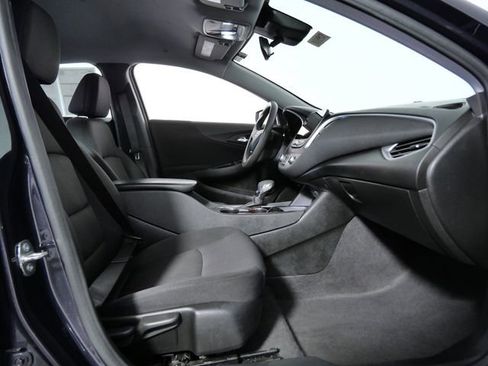 Used 2023 Chevrolet Malibu LT image 10