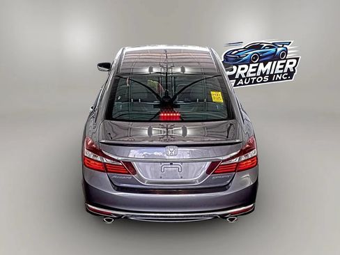 Used 2016 Honda Accord Sport image 4