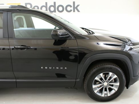 Used 2025 Chevrolet Equinox LT w/ Convenience Package II AWD/4WD image 10
