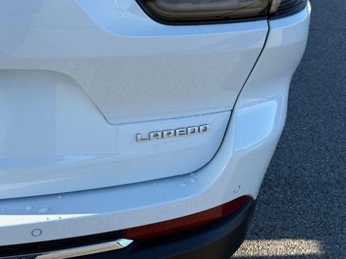 New 2026 Jeep Grand Cherokee L Laredo AWD/4WD image 6