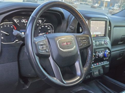 Used 2020 GMC Sierra 1500 AT4 w/ AT4 Preferred Package image 3