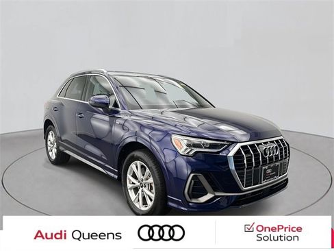 Certified 2023 Audi Q3 2.0T Premium Plus w/ Premium Plus Package image 1