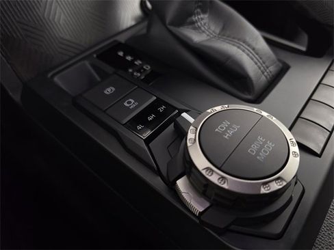 Used 2024 Toyota Tacoma TRD Sport image 14