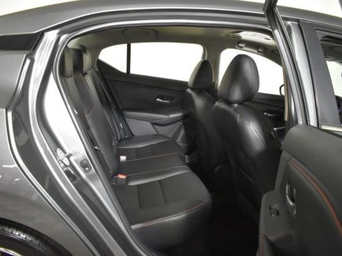 Used 2024 Nissan Sentra SR w/ SR Premium Package FWD image 33