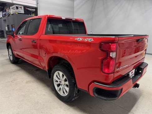 Used 2023 Chevrolet Silverado 1500 Custom image 5