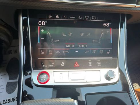 Used 2023 Audi RS Q8 AWD/4WD image 14