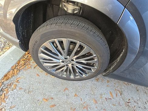 Certified 2023 Lexus RX 350 w/ Accessory Package (Z1) image 5