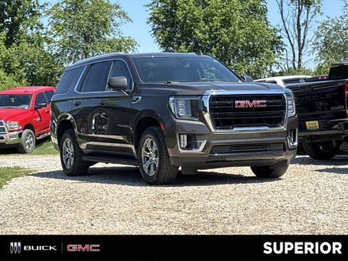 Used 2021 GMC Yukon SLE AWD/4WD image 1