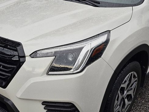 Certified 2023 Subaru Forester Premium AWD/4WD image 6
