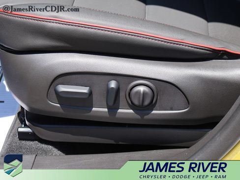 Used 2025 Chevrolet TrailBlazer RS w/ Driver Confidence Package FWD image 23