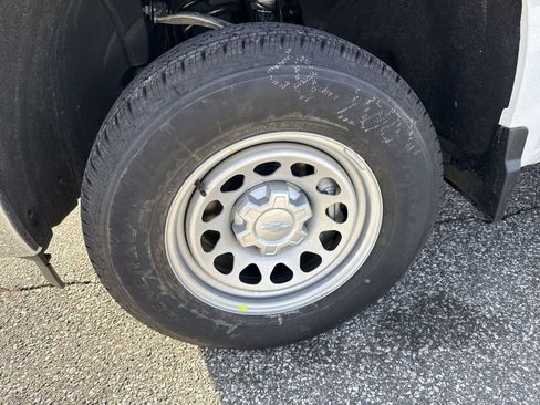 New 2026 Chevrolet Silverado 1500 W/T w/ WT Safety Package image 8