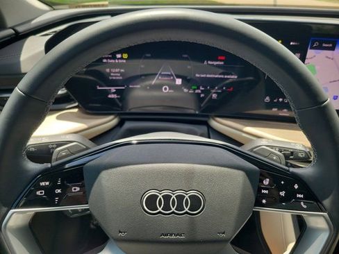 Certified 2025 Audi Q5 Premium w/ Convenience Package AWD/4WD image 20