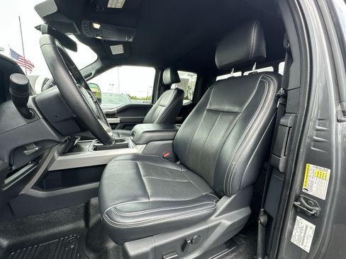 Used 2022 Ford F250 Lariat w/ Lariat Value Package AWD/4WD image 21
