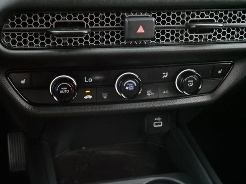 Used 2025 Honda HR-V Sport image 23