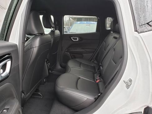 New 2026 Jeep Compass Limited AWD/4WD image 7